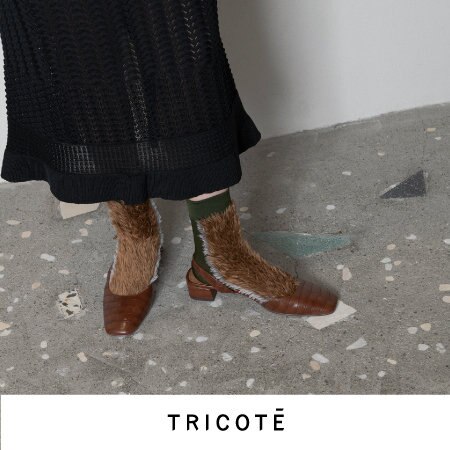 お洒落は足元から！【秋の靴下特集】