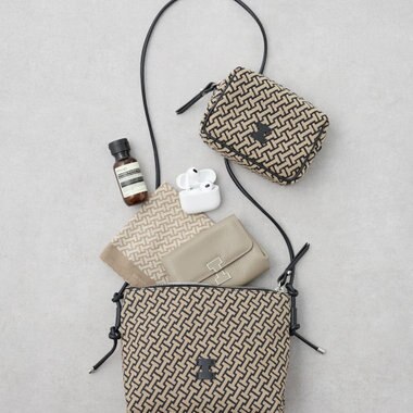 IACUCCI モノグランマ ポーチSD JACQUARD/RUGA