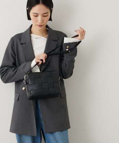 IACUCCI ＜GISELe 10月号掲載＞ベルタ S CERVO