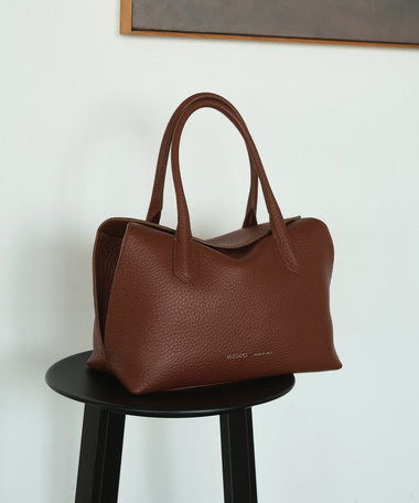 IACUCCI ＜GISELe12月号掲載＞ラーナ M ALCE