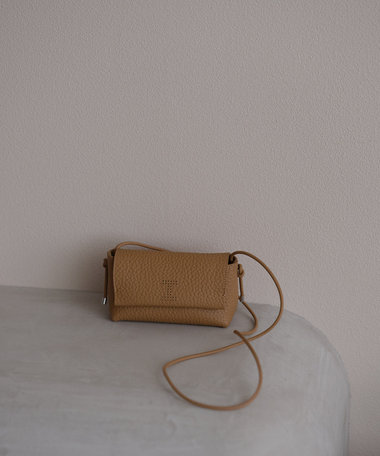 IACUCCI ＜Oggi 10月号掲載＞アルブメ ALCE