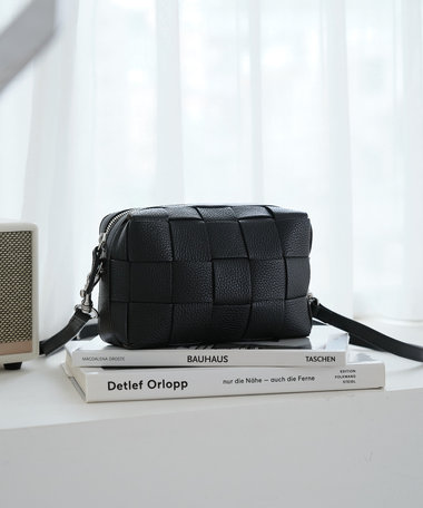 IACUCCI 【予約】ベルタ XS CERVO