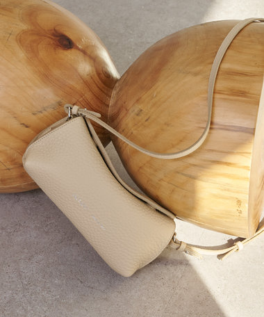 IACUCCI 【新色登場！】ラーナ SD ALCE