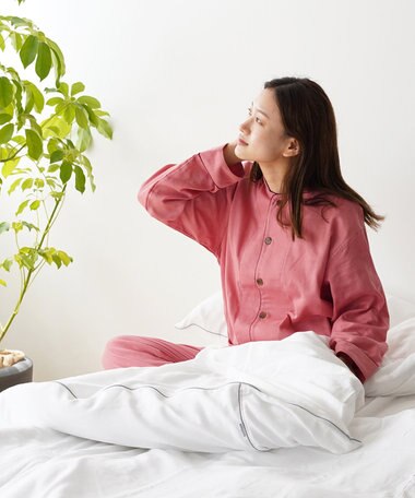 京和晒綿紗 【紗栄子さん愛用パジャマの色違い/UNISEX】ガーゼパジャマ 2重合わせ 草木染め【さんご】