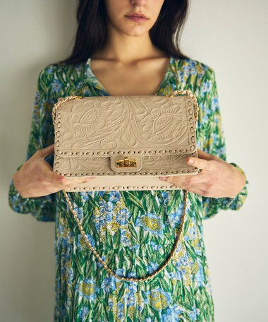 GRACE CONTINENTAL HandleChainBag