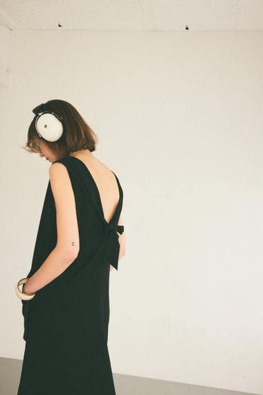 GRACE CONTINENTAL バックボウドレス