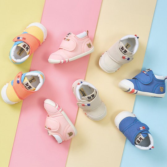 春イチオシ♪NEWカラーベビーシューズ
