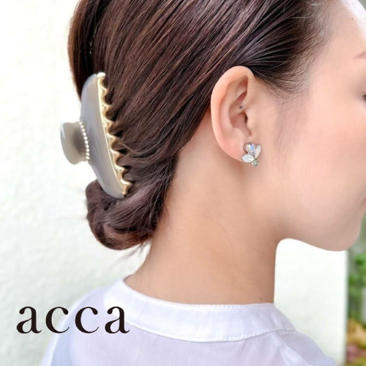 雨の日に活躍する！髪の悩み別おすすめヘアアクセサリー | acca(アッカ)