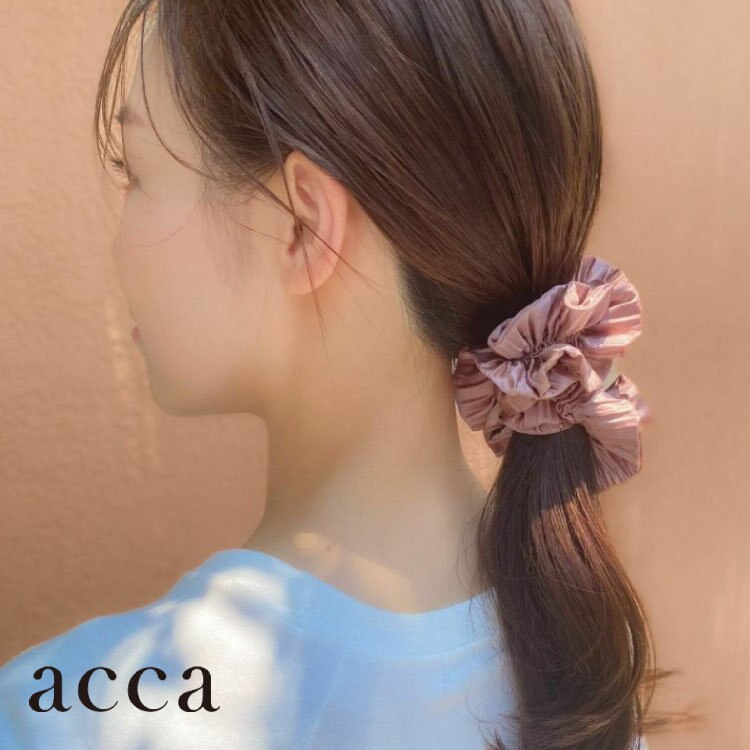 アッカ シュシュ クラヴァッタ ピンク - ヘアアクセサリー