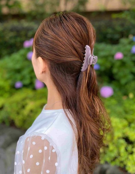 愛され要素たっぷりのコンサバ系ヘアクリップ | acca(アッカ) | ONWARD