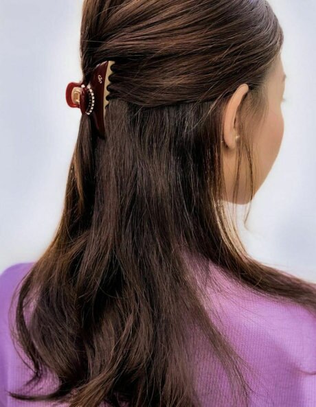 愛され要素たっぷりのコンサバ系ヘアクリップ | acca(アッカ) | ONWARD