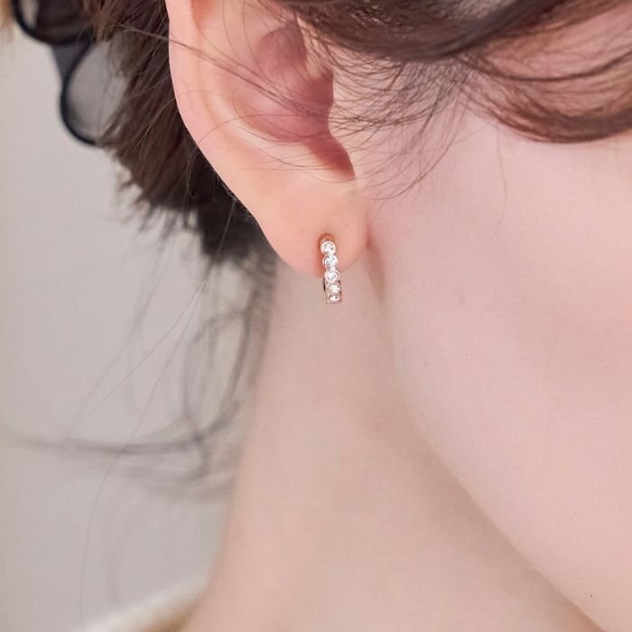 一日着けても痛くない！人気のイヤリングシリーズ