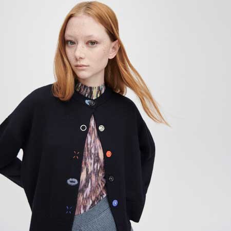 夏から秋の始まりへ新作長袖カットソー