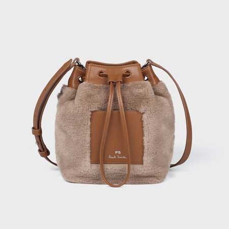 【NEW】季節を先取るファーバッグ