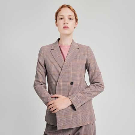 ポジティブな空気感漂う春夏シーズンの新作