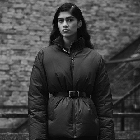 冬本番に寄り添うダウンジャケット