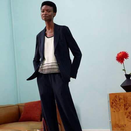 2025年春夏コレクションが登場