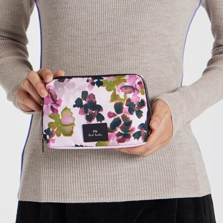 日常をクラスアップする、ハンカチ＆ポーチコレクション