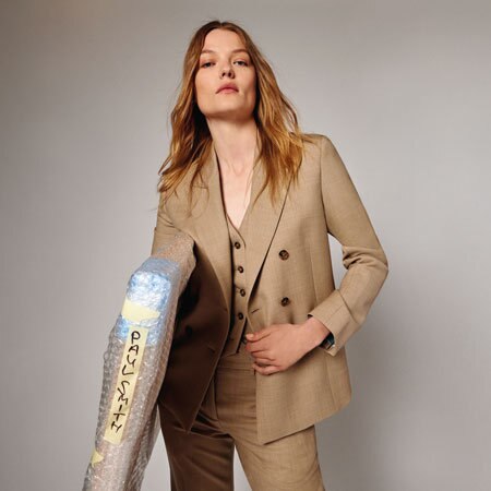 2025年秋冬シーズン、プレコレクションが到着