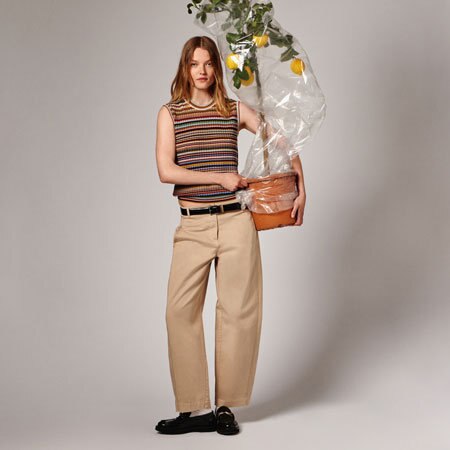 洗練されたワイドチノで、新しい私に