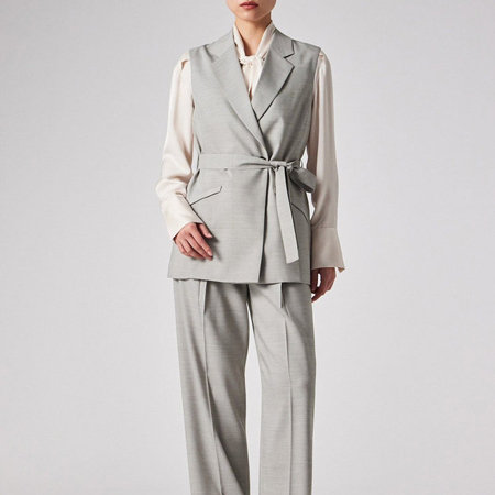 ハレの日も、その後も。着回し可能なキレイめアイテム