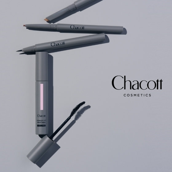 高発色でにじみにくい、 映えるアイメイク