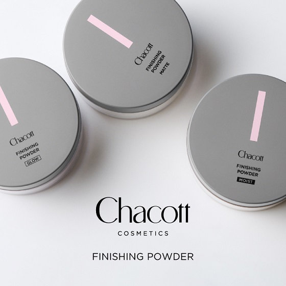 リアルでもモニター越しでも美肌に見える、映えるパウダー