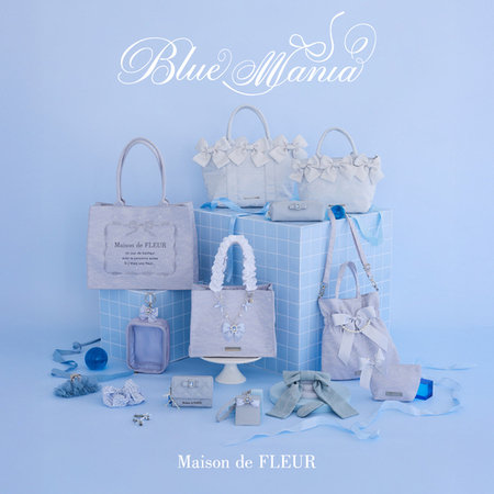 可憐なブルーに恋をする。新作「BLUE MANIA」が初登場♪