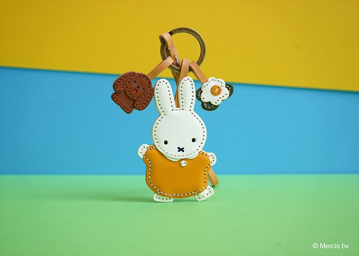miffy collection レザーで再現したミッフィーの豊かな世界 | ONWARD
