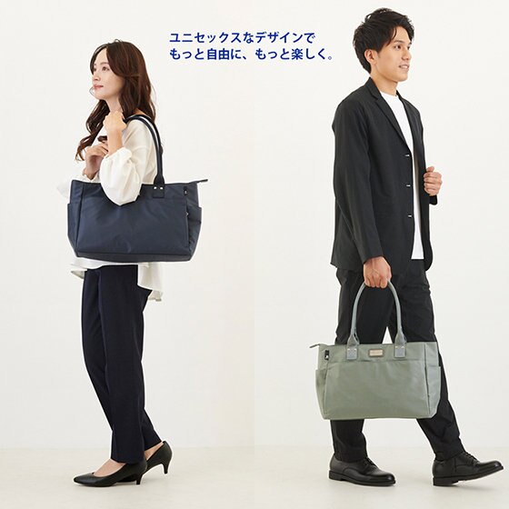 男女問わず使用できるサイズ感とカラー展開！