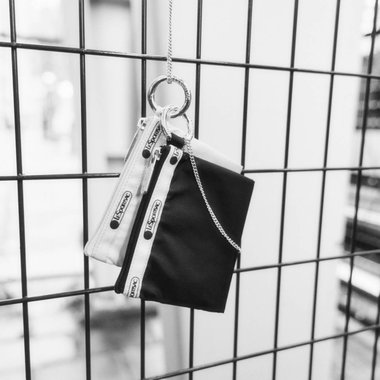 LeSportsac At Avenue Charm