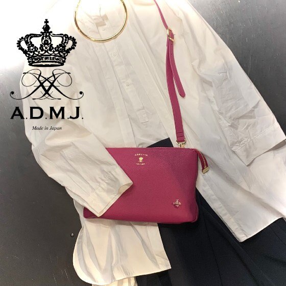 MOZART クロスボディ クラッチウォレット