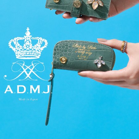 クリスタルBeeを携えたコインケース