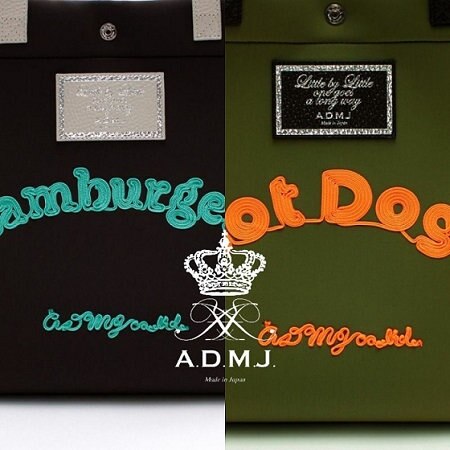 ハンバーガー or ホットドッグ