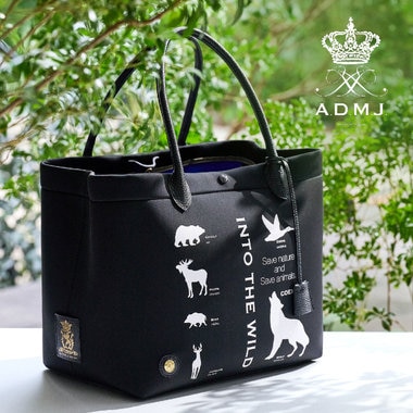 【1泊旅行や出張のお供に】軽量素材で仕立てた中仕切り付き34cmトート。