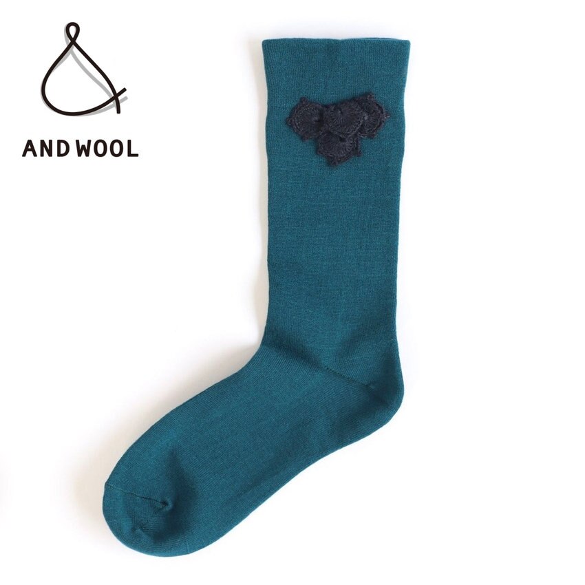 【ギフトにもおすすめ!!】ファクトリーブランドとのコラボレーション商品「かわいらしく履き心地のいいレーヨンシルクの靴下」