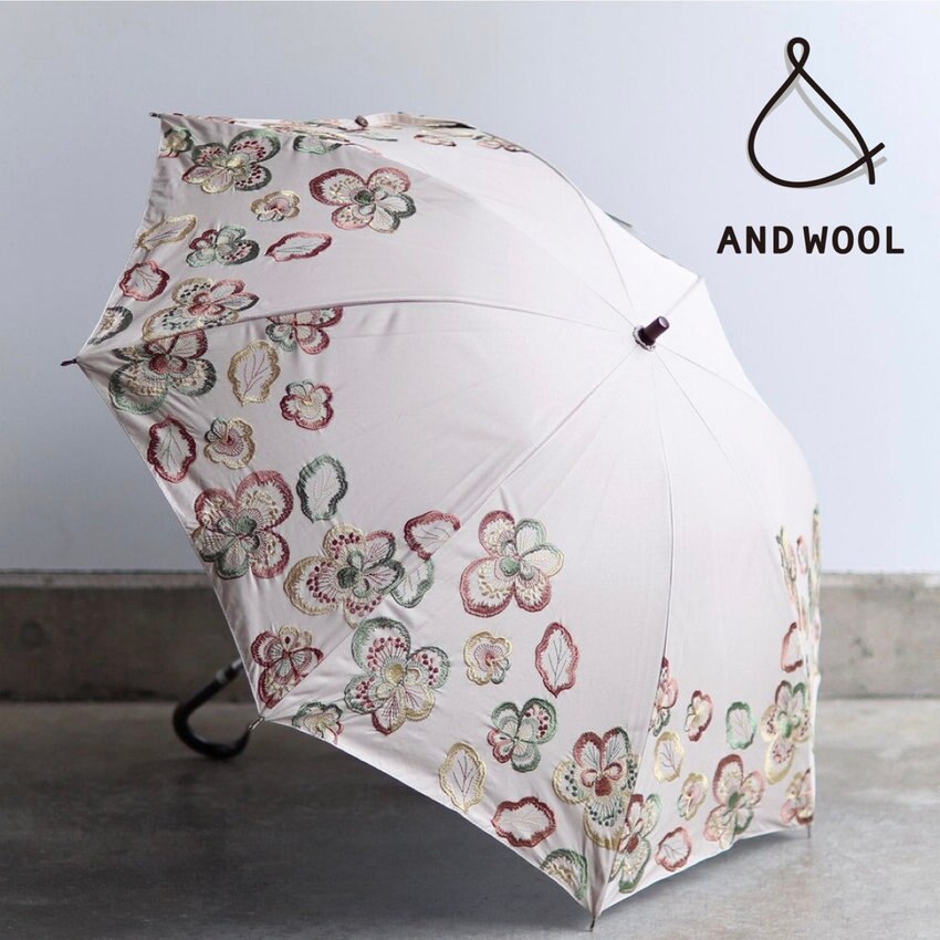【ただいま全カラー在庫がございます】品薄状態が続いている人気の「晴雨兼用日傘 ビオラ刺繍」お早めにどうぞ