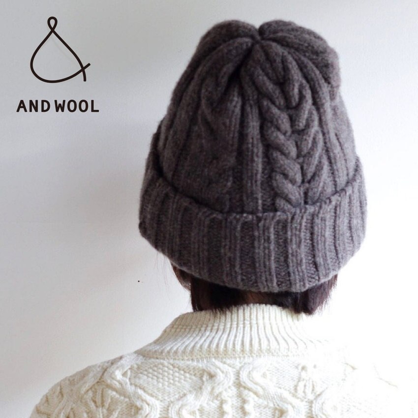 【敬老の日のギフトにもおすすめ!!】手仕事で作る「ふっくら盛り上がったケーブル模様」がかわいいニット帽