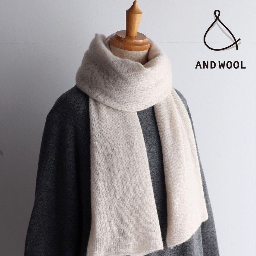 いろいろな巻き方のバリエーションが楽しめます!!【ホワイトカシミヤ100%のストール】おすすめの「細巾タイプ」のご紹介