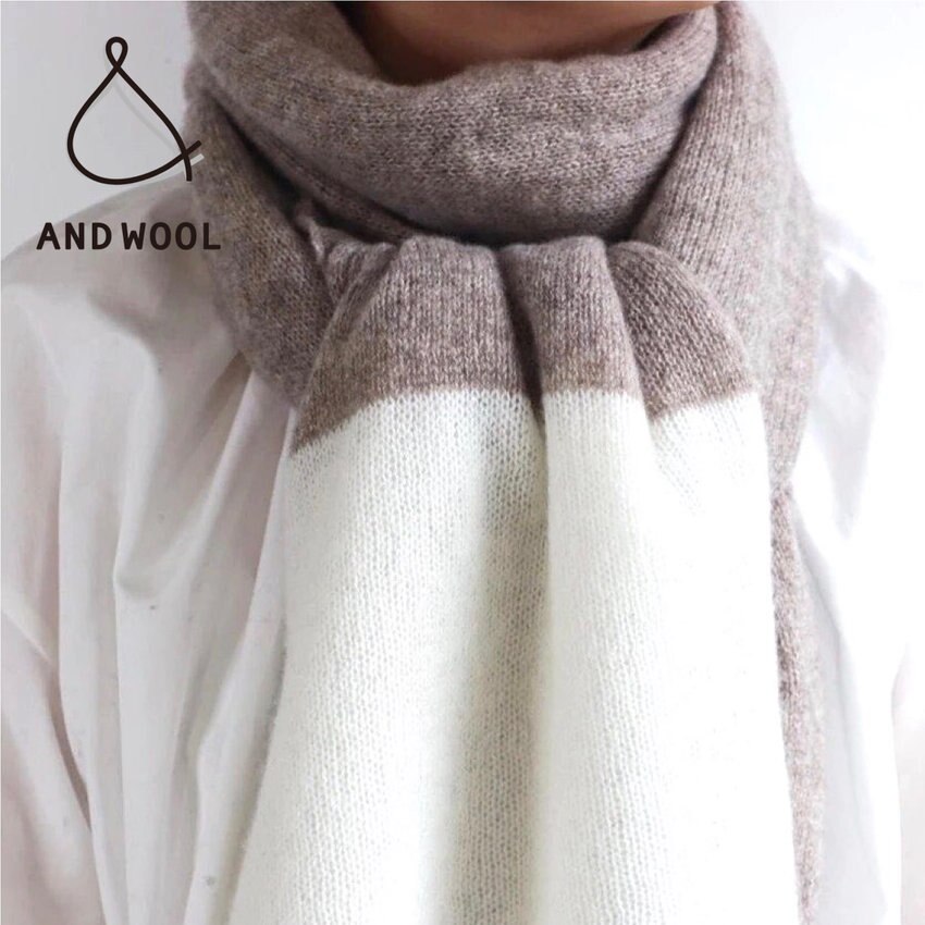 【ホワイトカシミヤ100%の大判ストール】巻き方で色のアクセントを楽しめる「ツートーンカラー」今シーズンの新作です!!