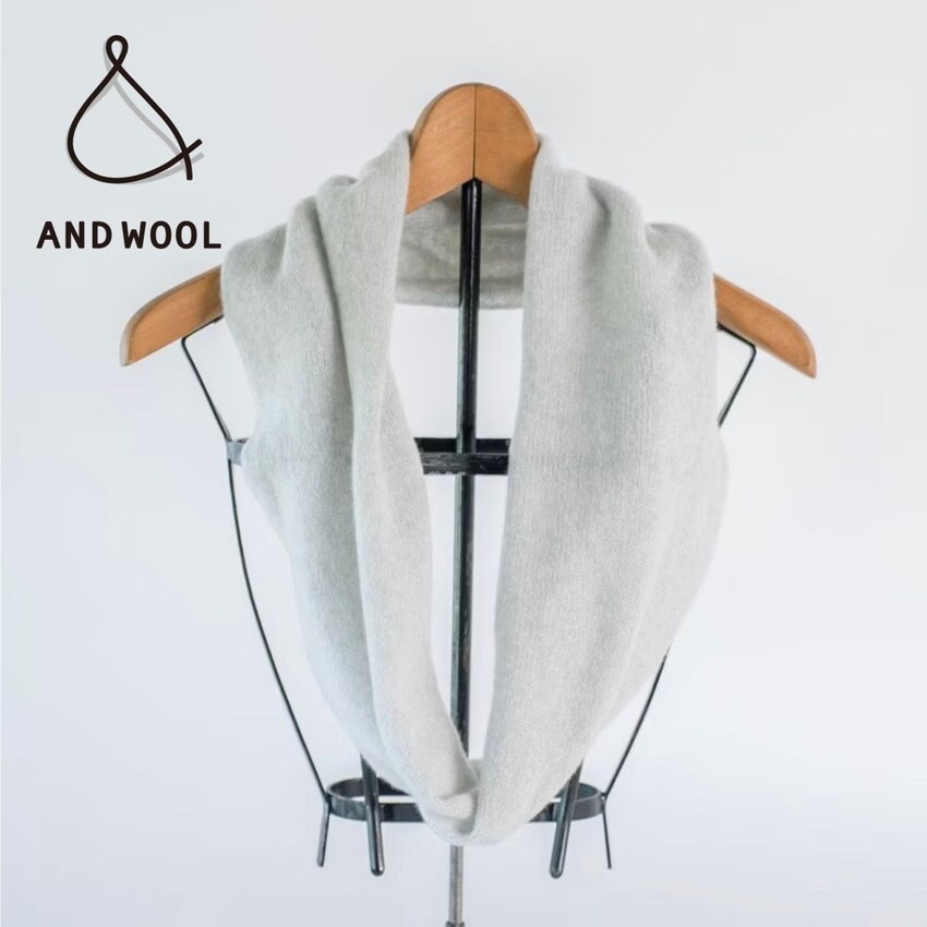 【節電対策の室内着用としてもおすすめ!!】今シーズン一番人気「【ホワイトカシミヤ100%シリーズ」のスヌードタイプ