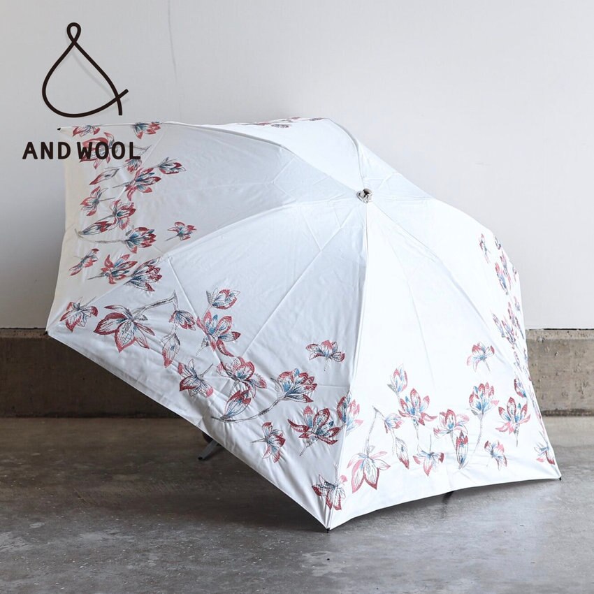 再入荷!!【春の日差し対策にUVカットOK・晴雨兼用日傘】空にパッと明るく花開くような「大ぶりのモクレンの花刺繍」