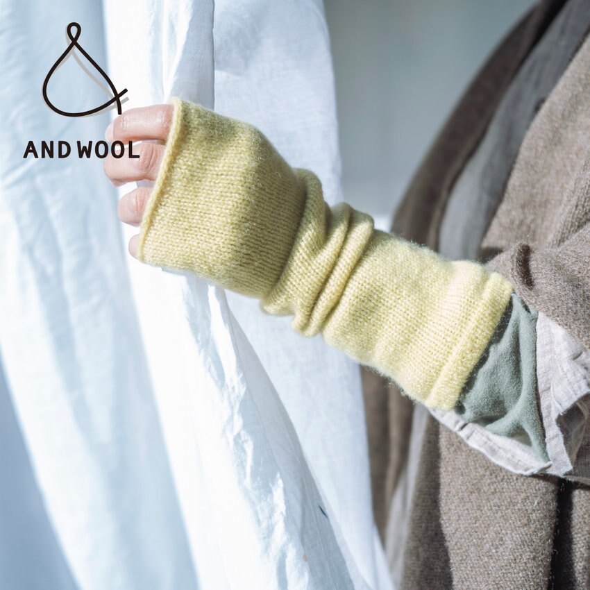 明るくやさしい「春カラー」がおすすめ!!上質な天然素材【ホワイトカシミヤ100%のアームウォーマー】手洗いOK◎