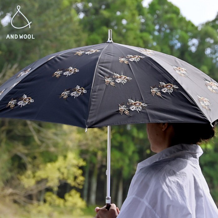 【AND WOOL 定番人気】UVカット率99%以上の一級遮光で安心、華やかな刺繍の晴雨兼用傘