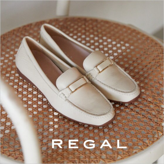【REGAL】春の淡色スリッポンシューズ