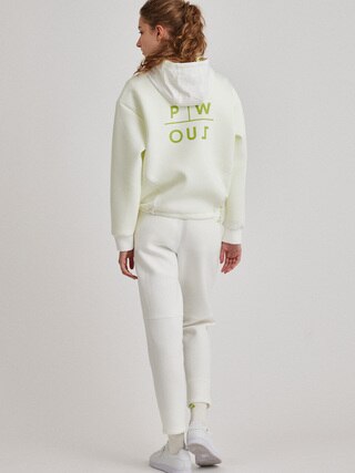 PWCIRCULUS,ピーダブ,PW,ゴルフウエア,おススメ,WOMEN,レディース,阿部プロ,阿部 未悠,ゴルフプレー,セットアップ,フーディ,軽アウター,ブルゾン,ストレッチ