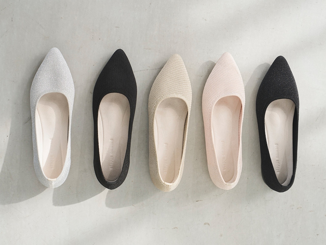 幅広　ニットパンプス