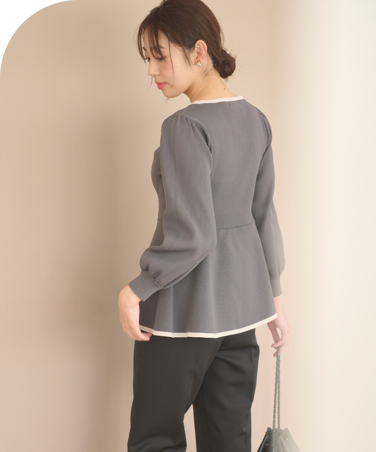 バイカラーペプラム ニット