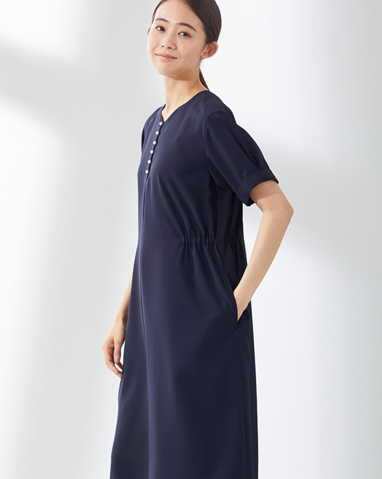 ネイビーパールボタンワンピース