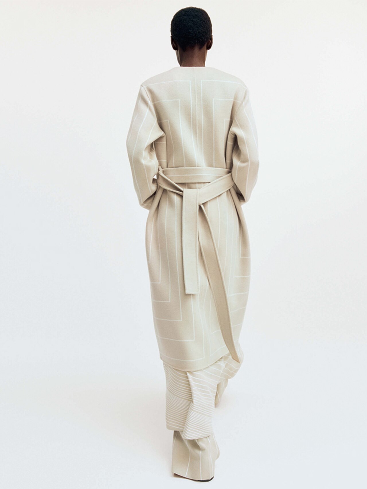 JOSEPH AUTUMN WINTER 2025 | ONWARD CROSSET